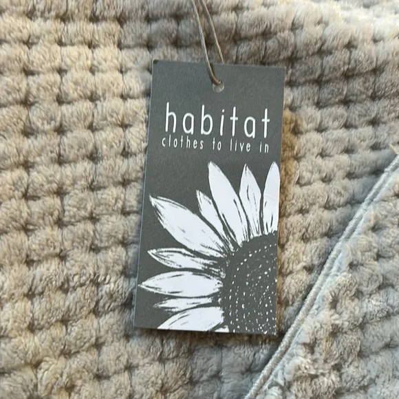 Habitat Large New with Tag Thermal Fleece Jacket, Gray, High/Low - Picture 6 of 7